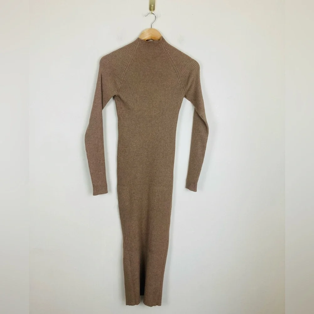 NWT Quince EcoKnit Ribbed Mick Neck Midi sweater dress in warm taupe colorway S - Picture 5 of 9